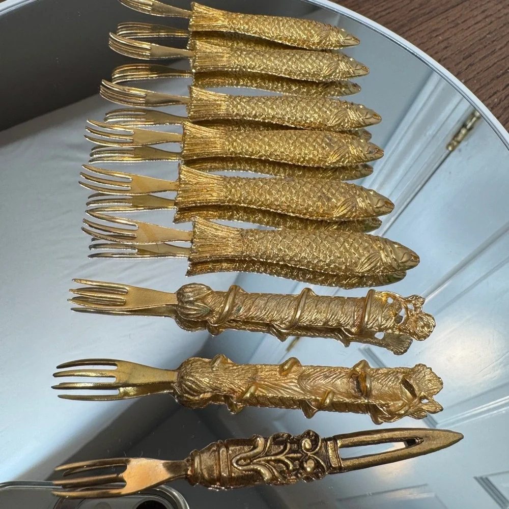 Vintage Florentine Style Cocktail Forks Set Gold Tone Fish 9 Mid Century 208g